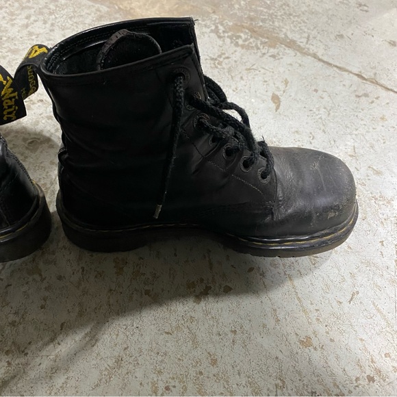 Steel toe boots - Picture 9 of 11